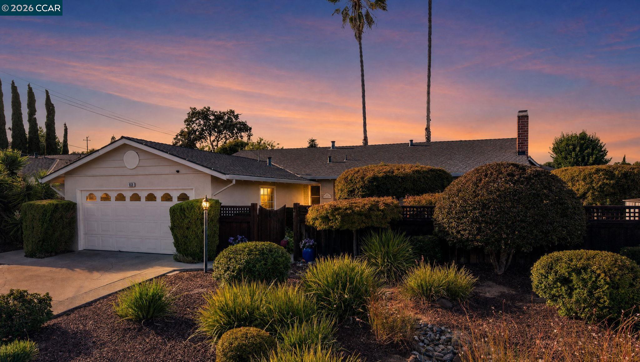486 Viking Dr