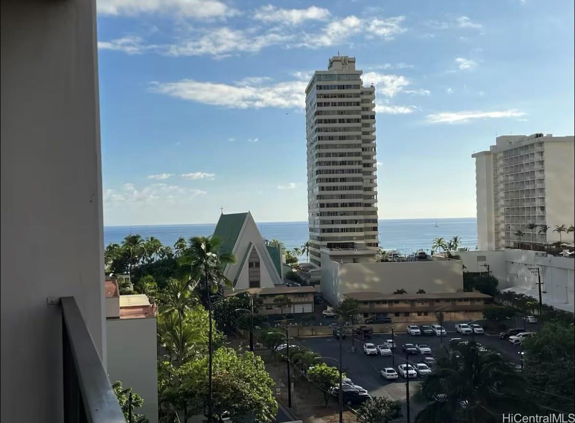 Waikiki Banyan Condominium