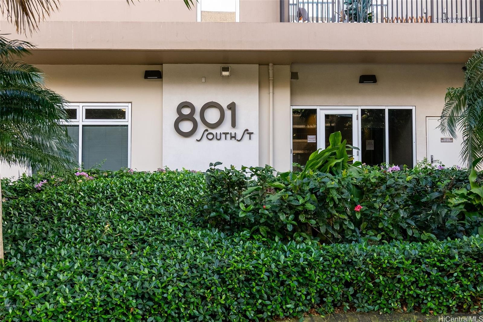 801 South St Condominium