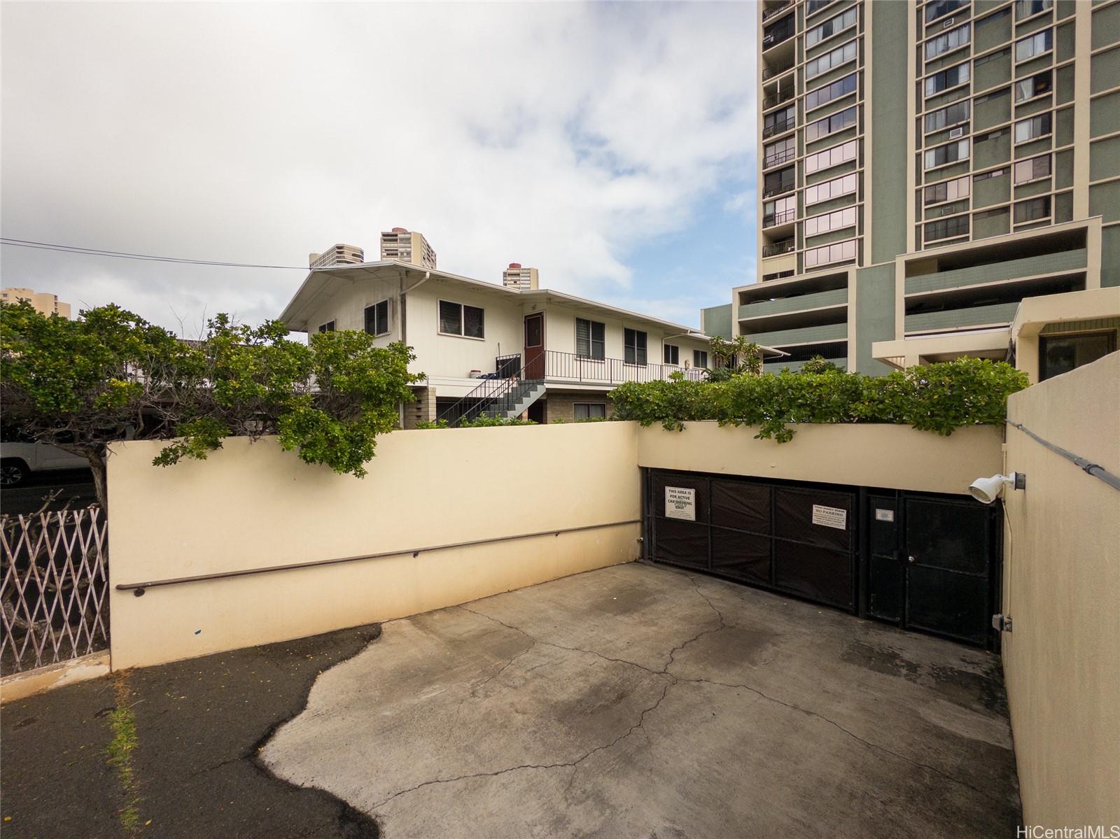 Kaimana Lanais Condominium