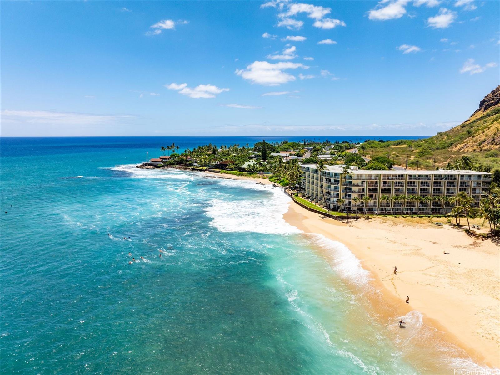 Makaha Shores Condominium