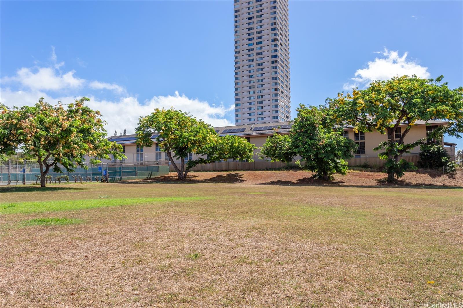 Pearlridge Sunset Condominium