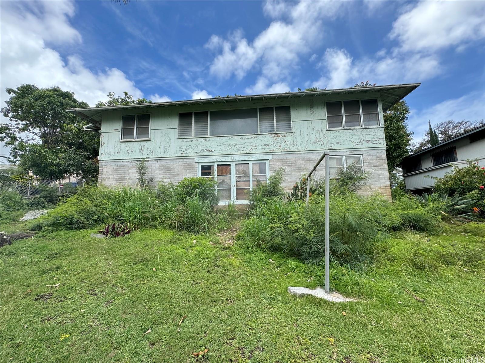 Kamehameha Heights Home Residence