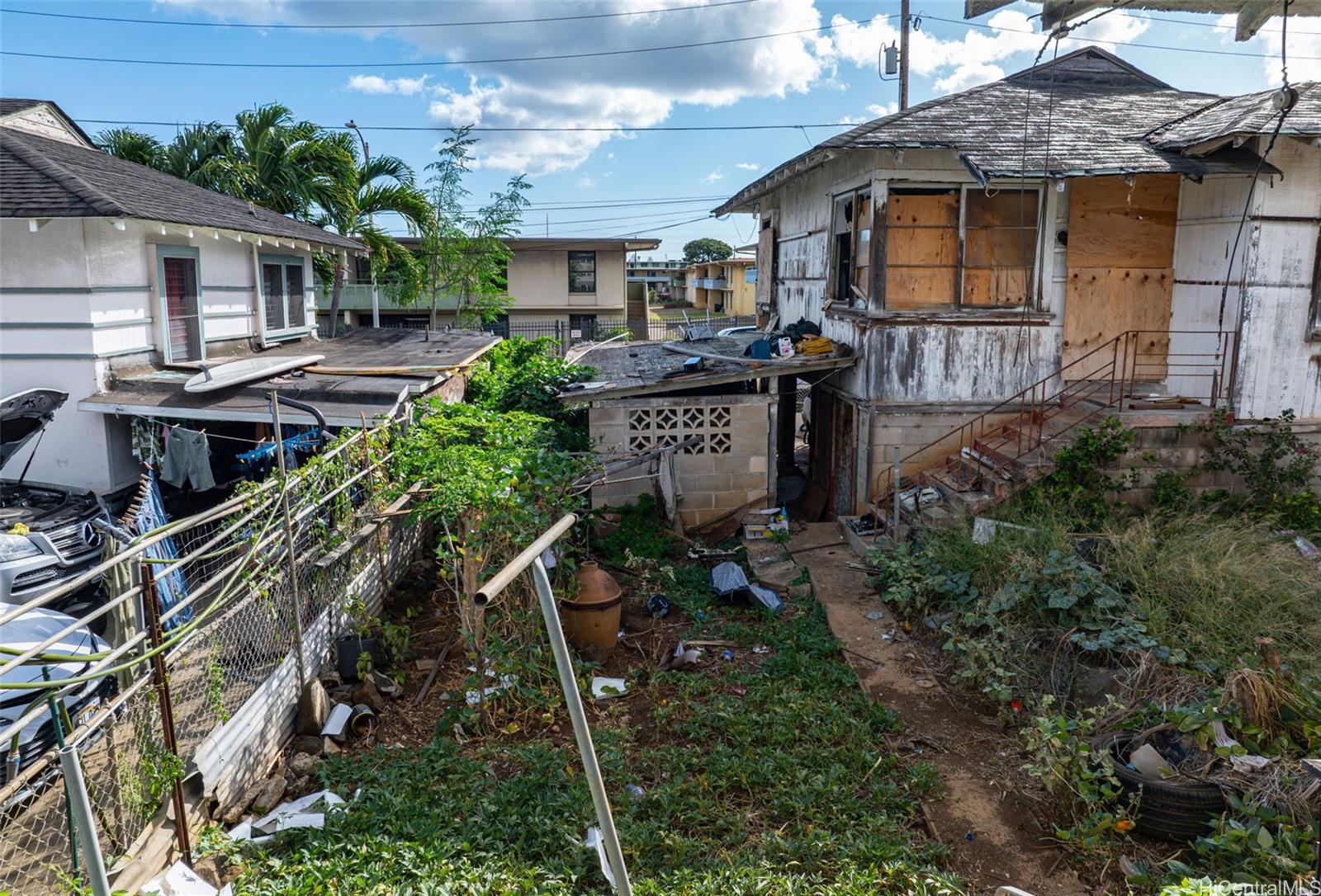 Kalihi Home Residence