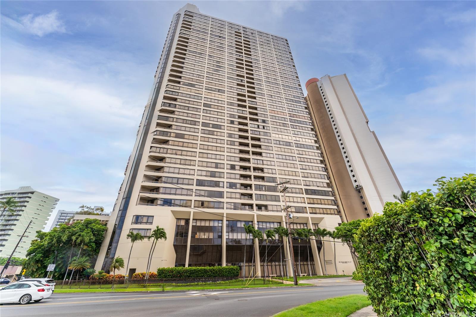 Iolani Court Plaza Condominium