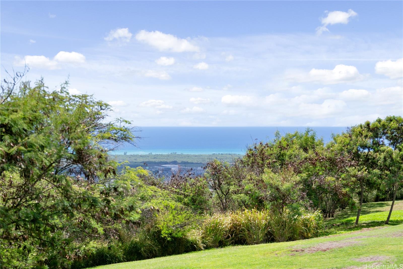 Makakilo Cliffs Condominium