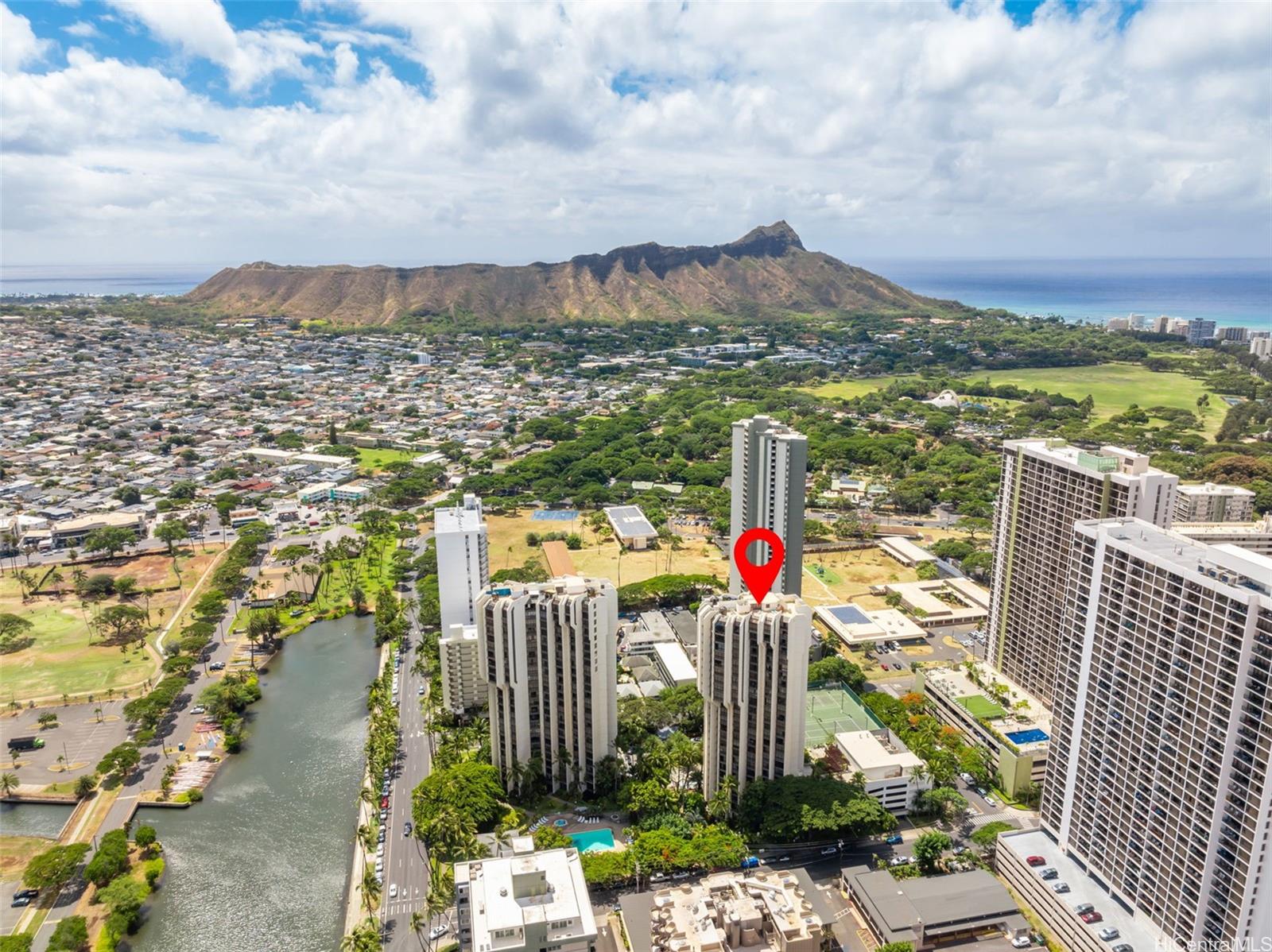 Liliuokalani Gardens Condominium