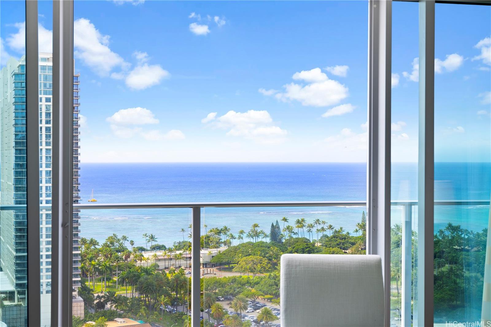 The Ritz-carlton Residences Twr 2 - 383 Kalaimoku Condominium