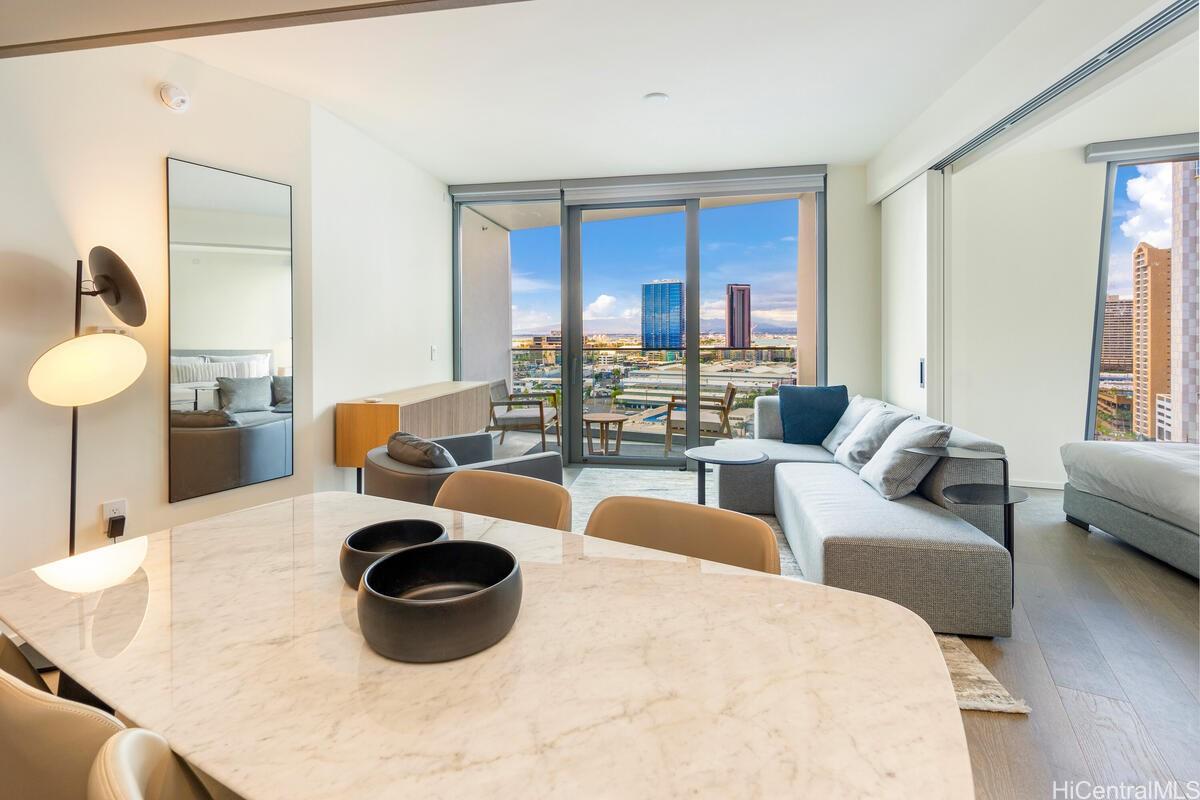 1000 Auahi Street 2503