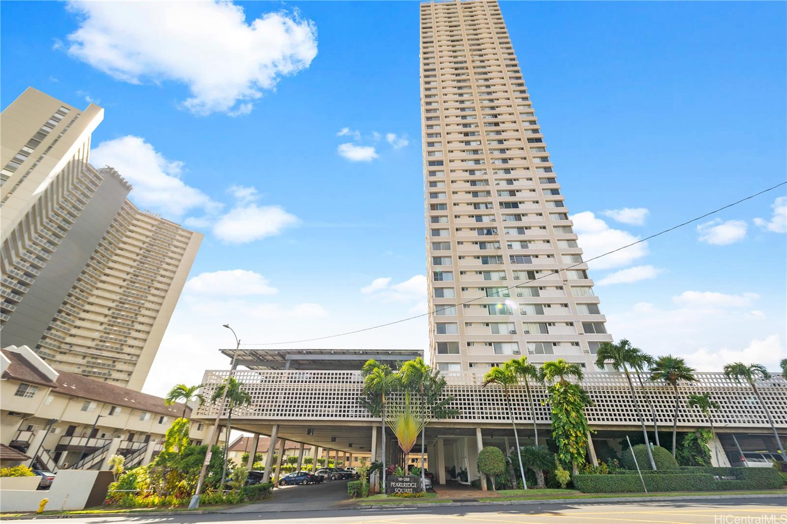 Pearlridge Square Condominium