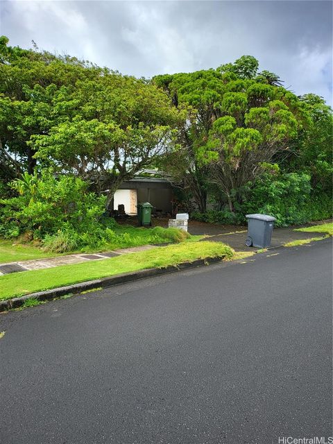2953 Loi Street Honolulu HI 96822