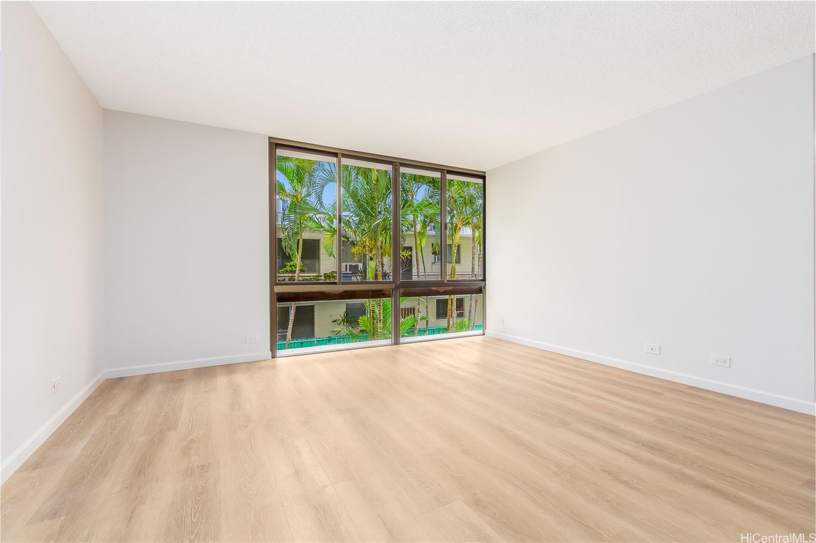 1441 Piikoi Street 205