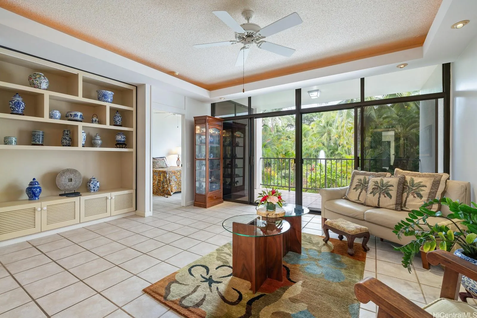 Kailua, Hawaii 96734, United States, 3 Bedrooms Bedrooms, ,2 BathroomsBathrooms,Residential,Pending,37891