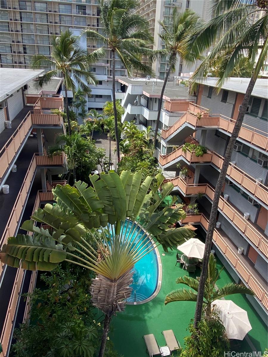 Hawaiian King Condominium