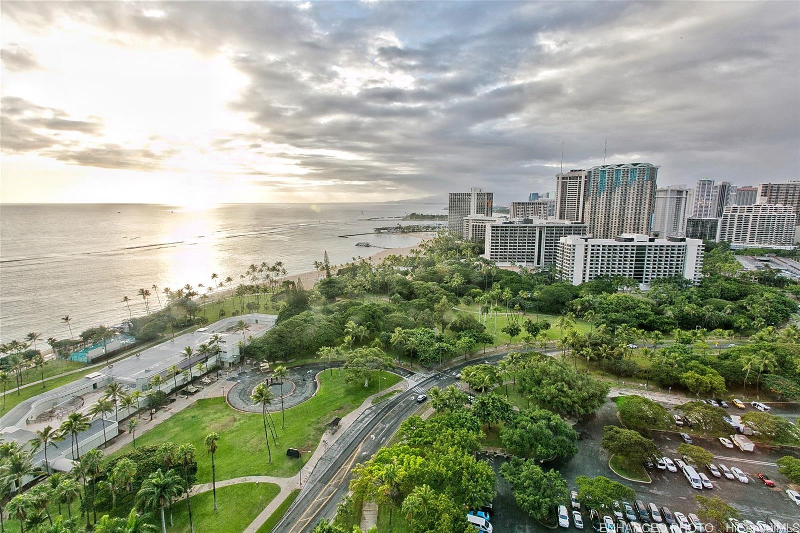 Trump Tower Waikiki Condominium