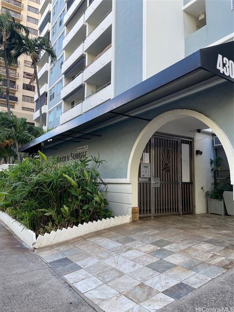 430 Kaiolu Street 505 Honolulu HI 96815
