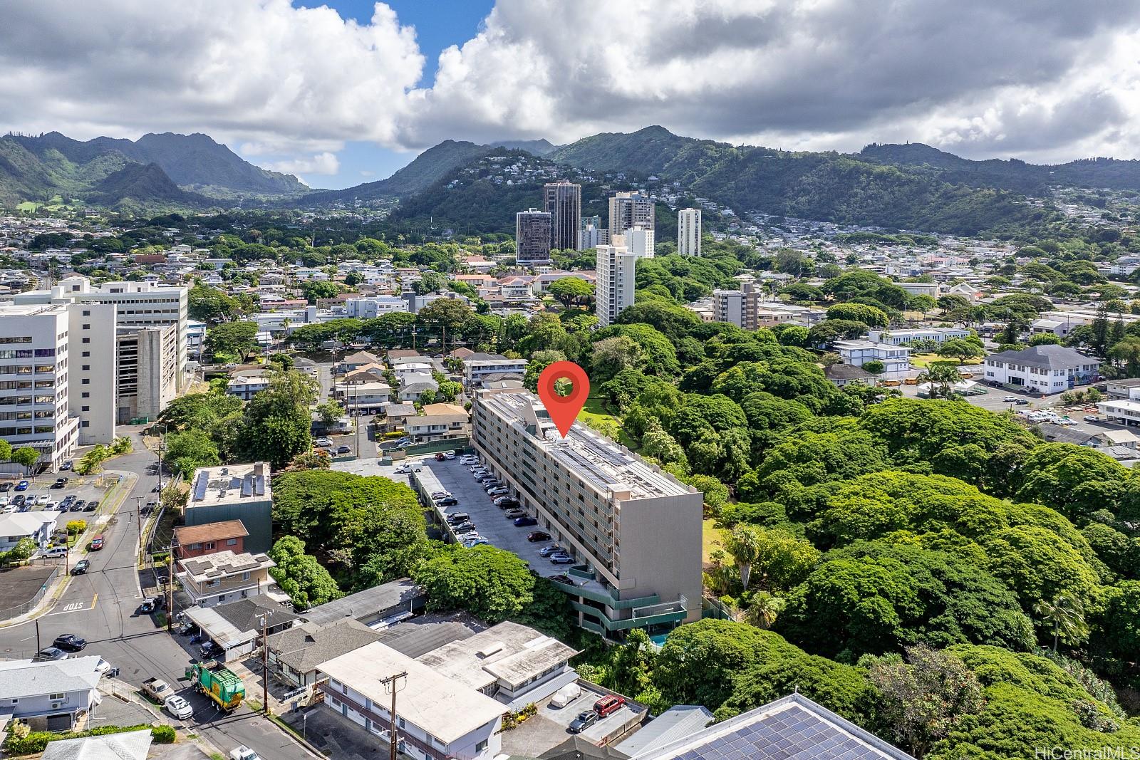 Nuuanu Park Place Condominium