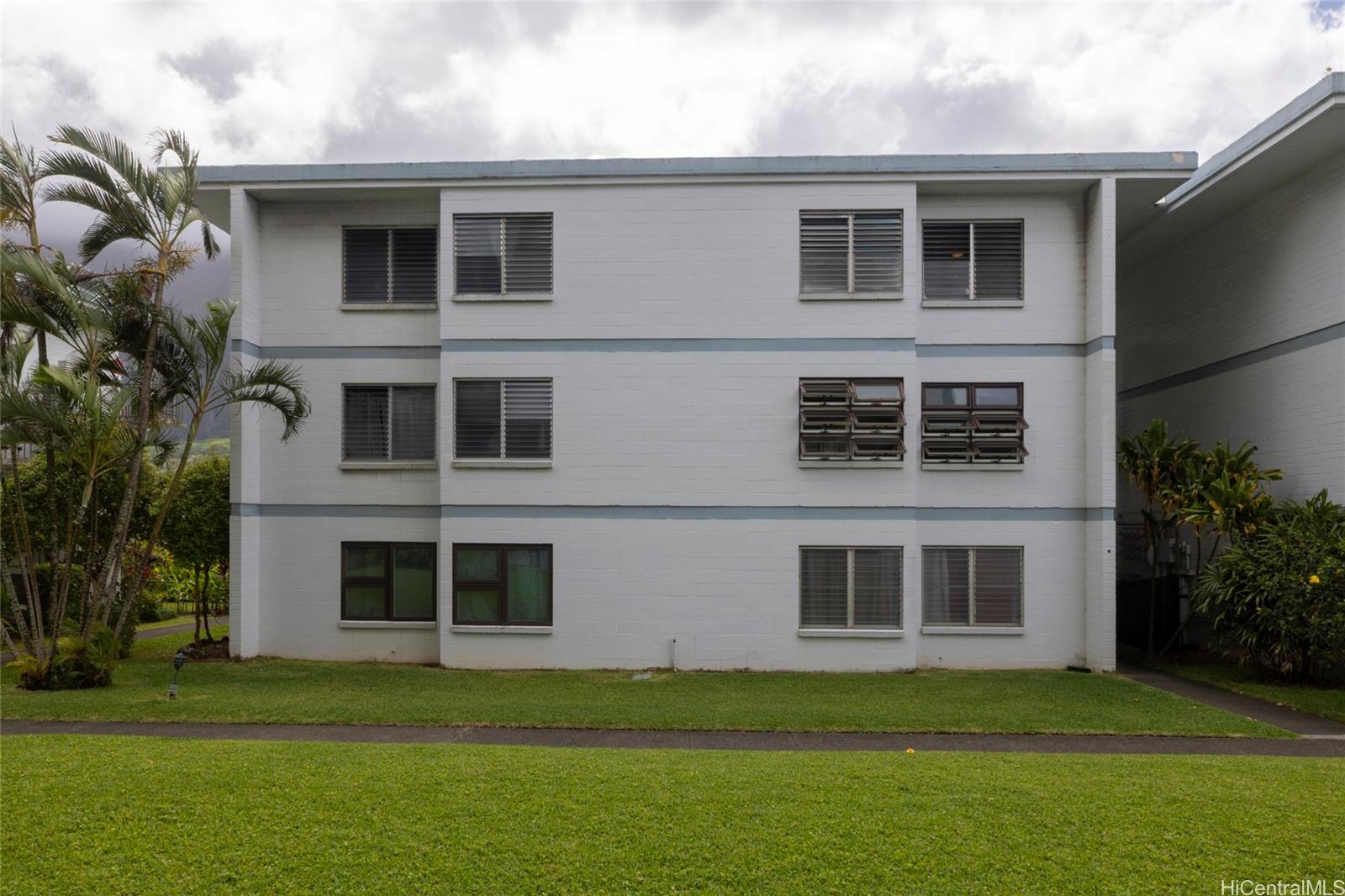 Na Pali Gardens Condominium