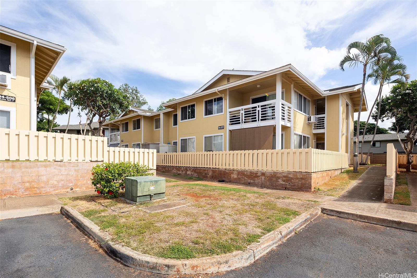 Kulana Knolls 1 Townhouse