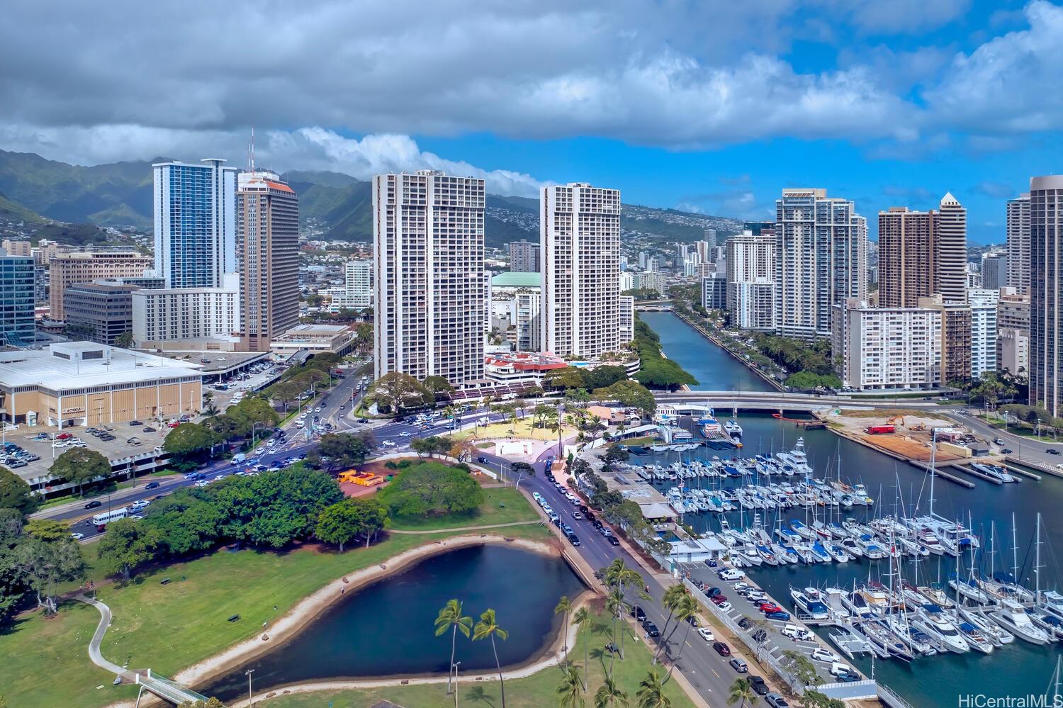 Yacht Harbor Towers Condominium