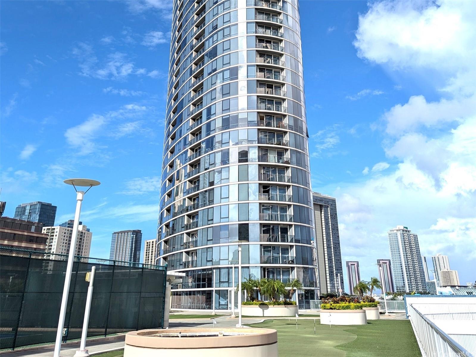 Moana Pacific Condominium