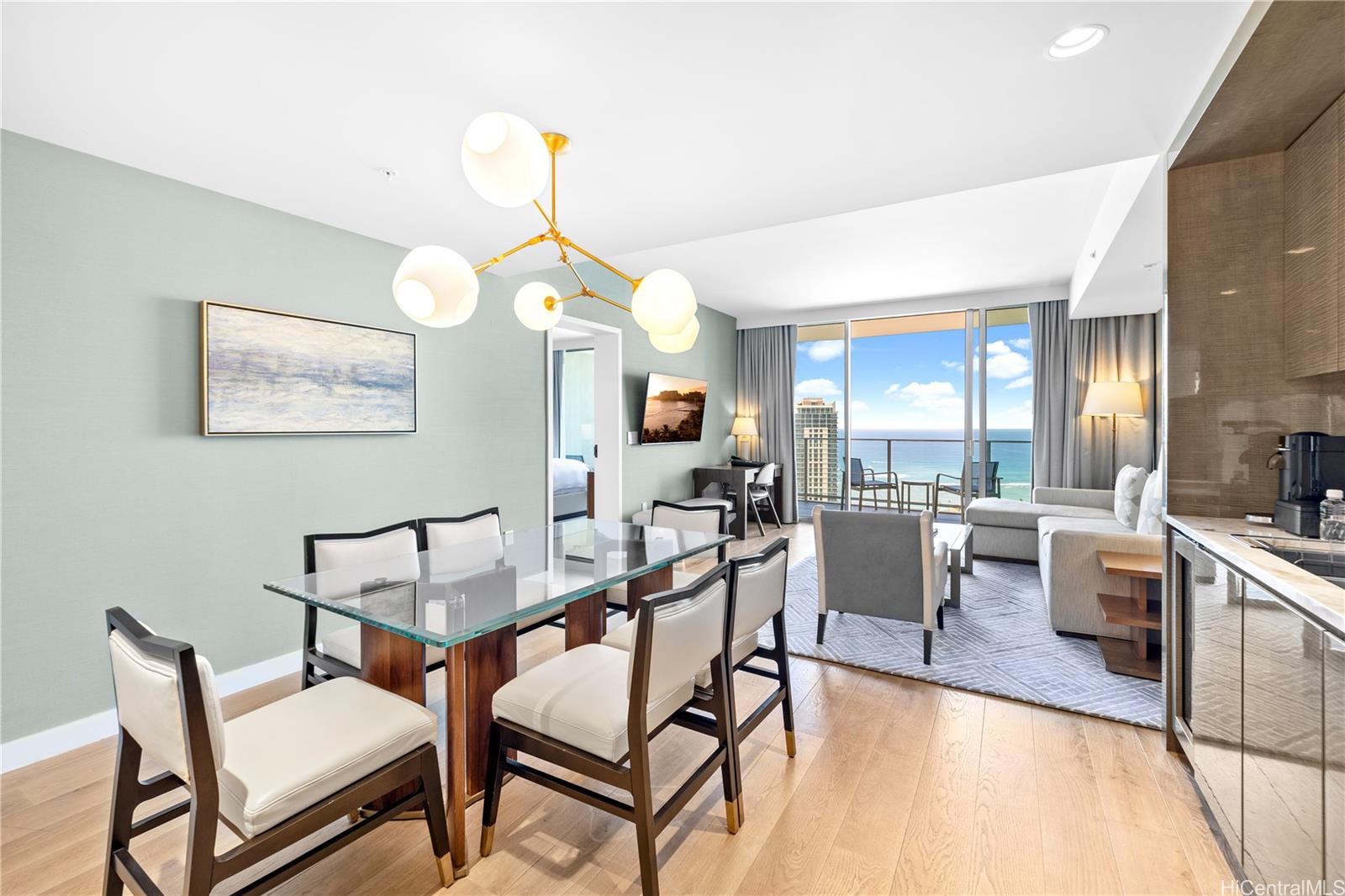 2139 Kuhio Avenue 3505