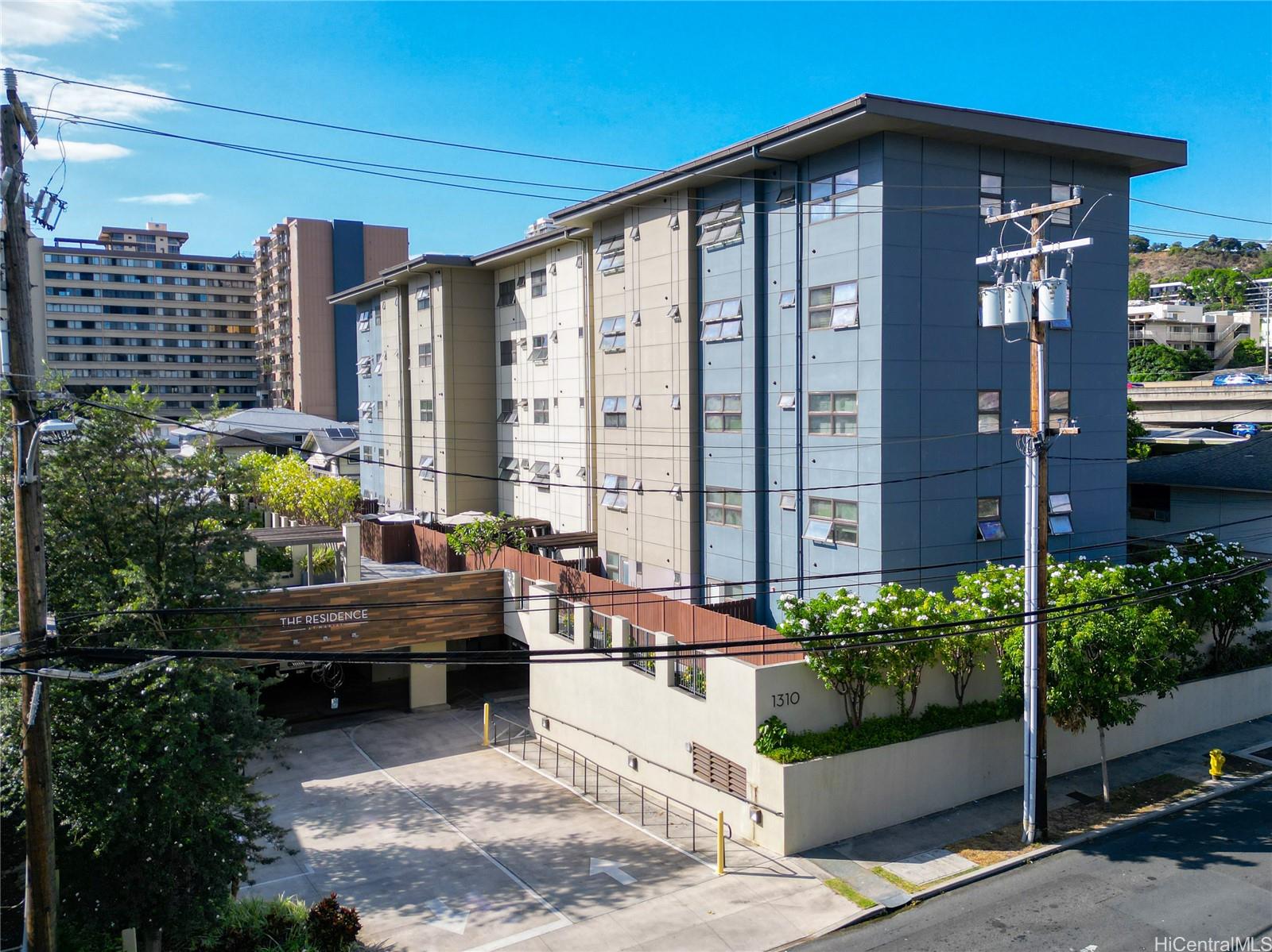 The Residence At Makiki Condominium