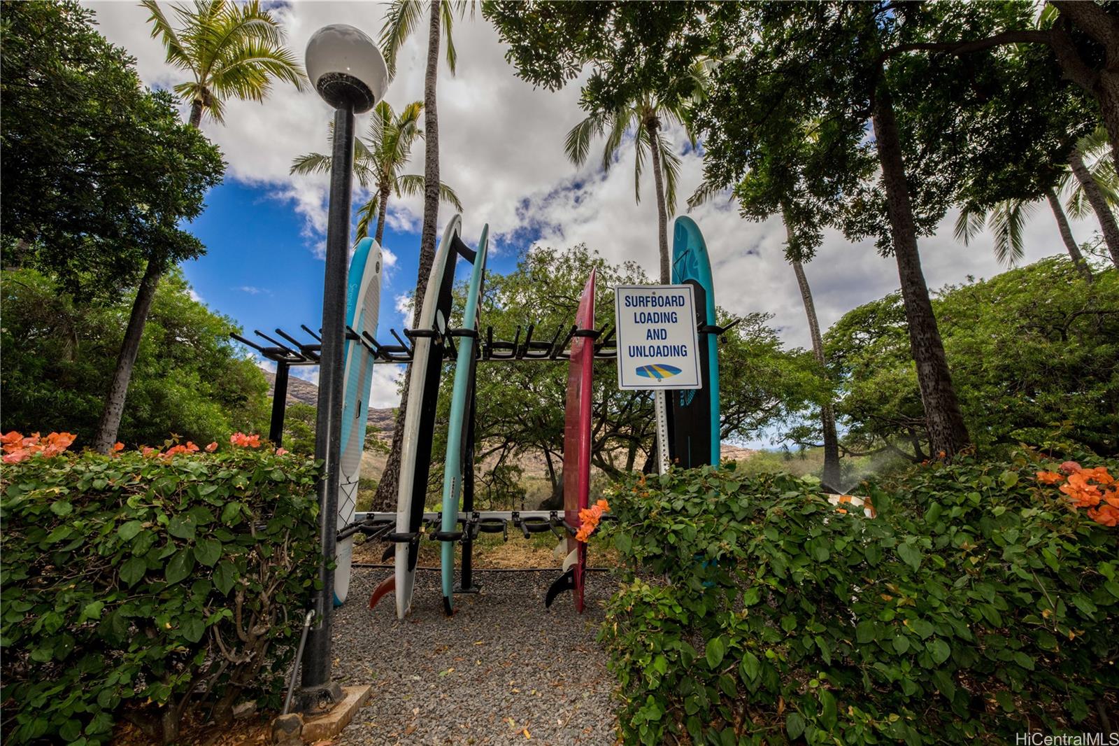 Makaha Valley Towers Condominium