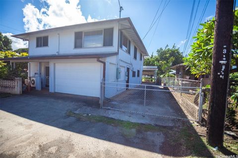 98-241 Kaluamoi Place Pearl City HI 96782