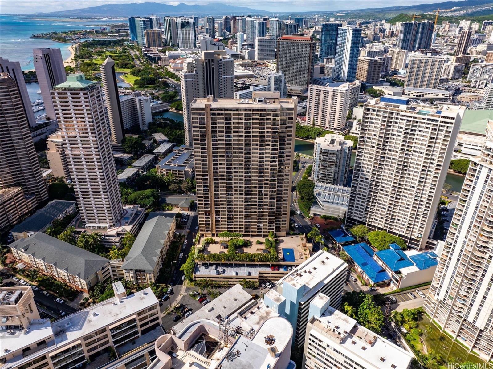 Chateau Waikiki Condominium